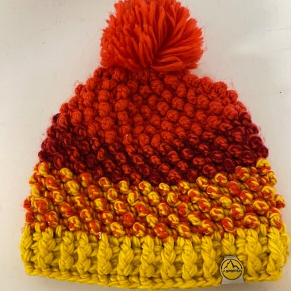 La Sportiva TERRY Pom-Pom Winter Hat - Picture 6 of 8